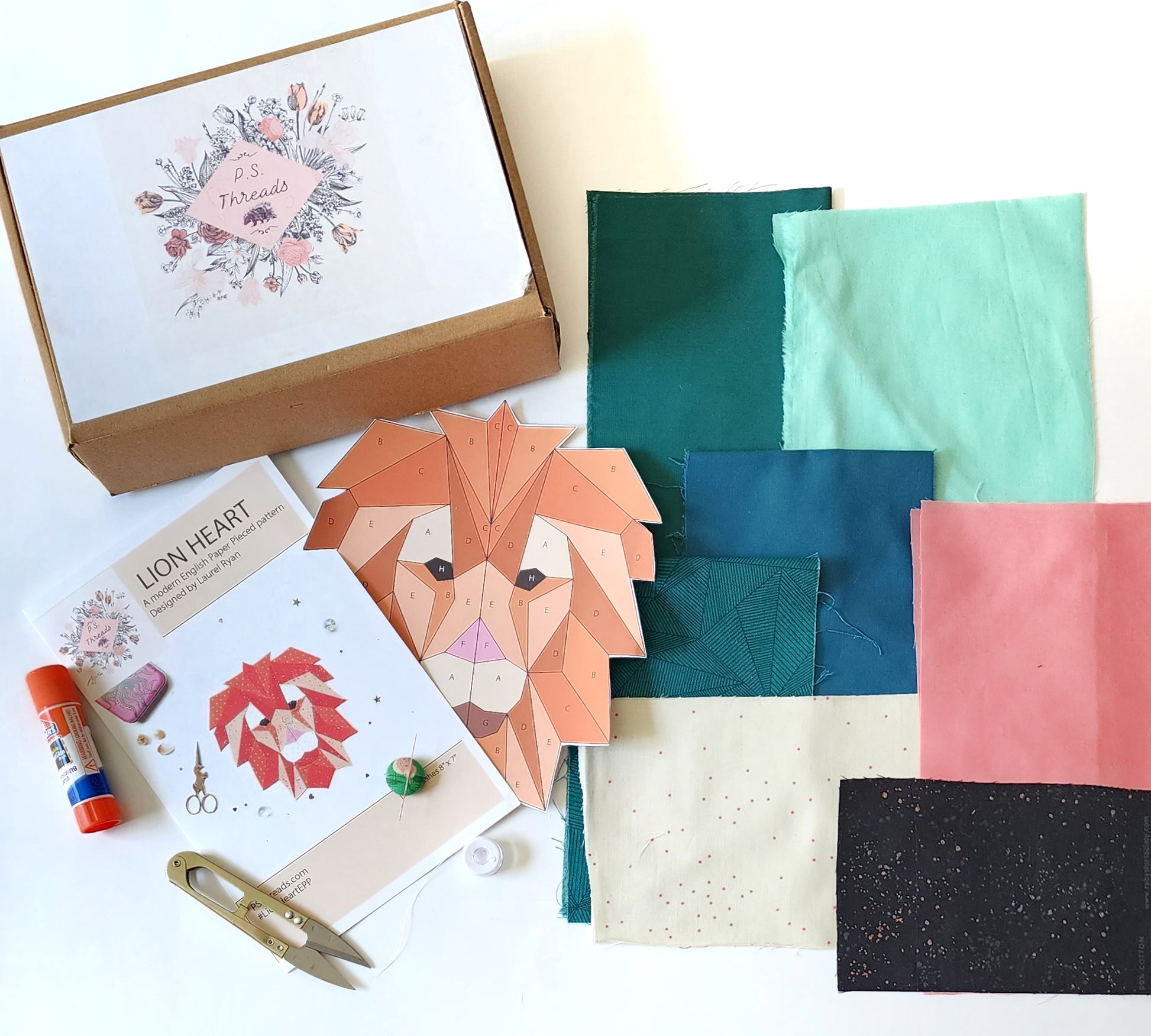 Lion English Paper piecing box kit 